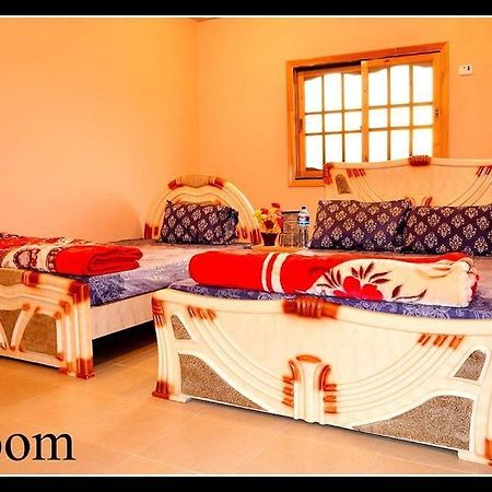 Palm Valley Hotel Sukkur Kültér fotó