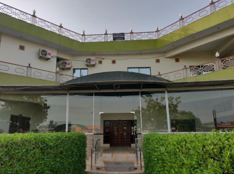 Palm Valley Hotel Sukkur Kültér fotó