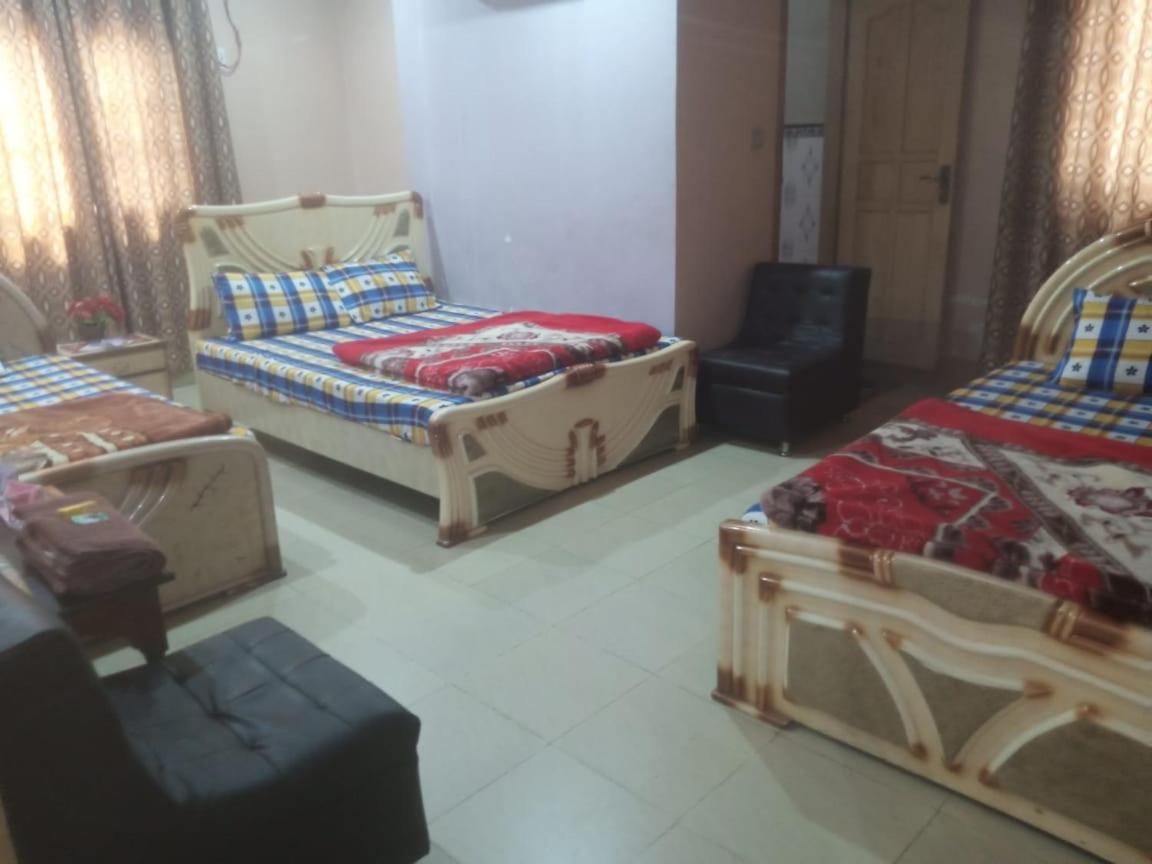 Palm Valley Hotel Sukkur Kültér fotó
